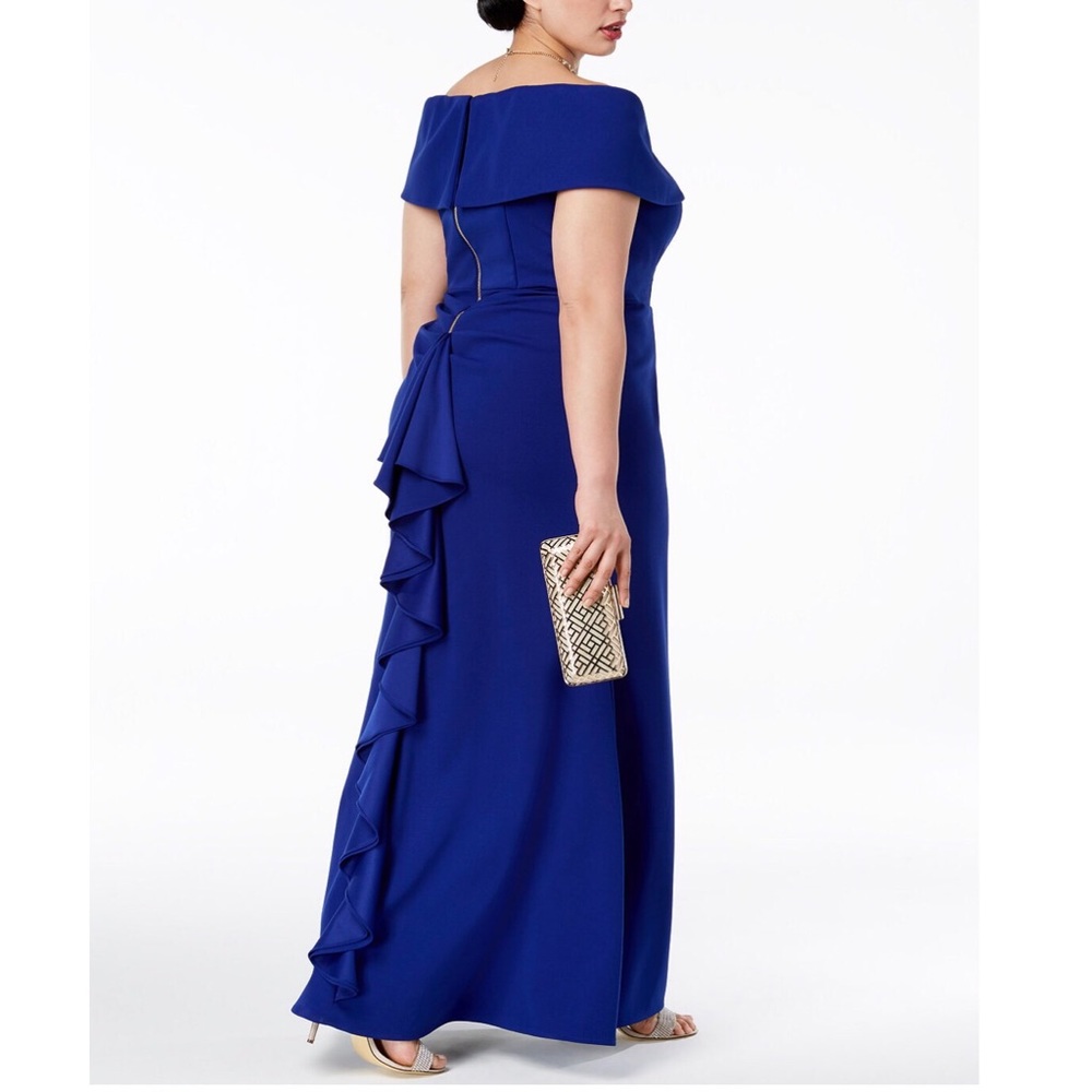 Betsy & Adam plus size formal dress